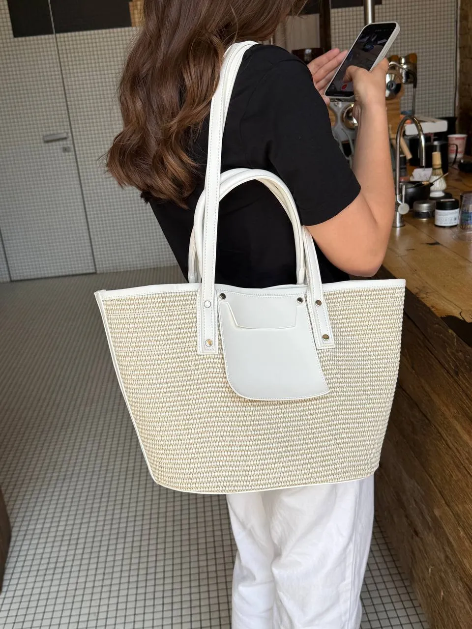 STRAW BAG BLACK
